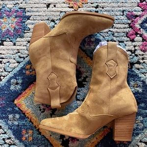 Billini Faith Ankle Boots